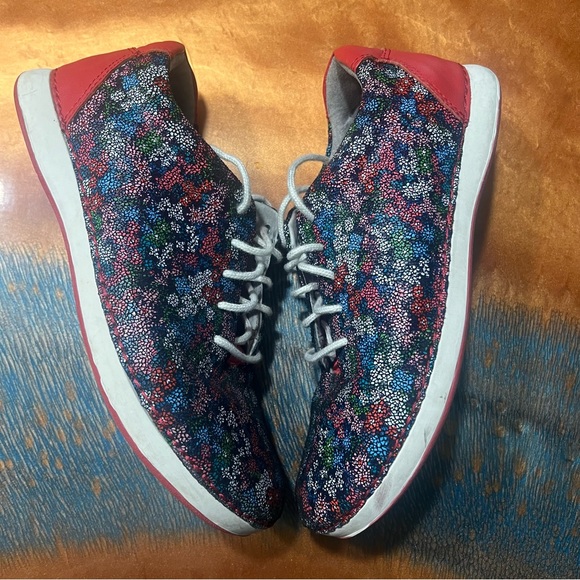 Alegria Essence Botanicool Leather Floral Lace Up Shoes size 38 - Picture 3 of 14